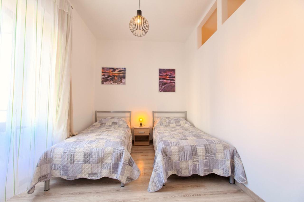 Apartments Rauch Пула Екстер'єр фото